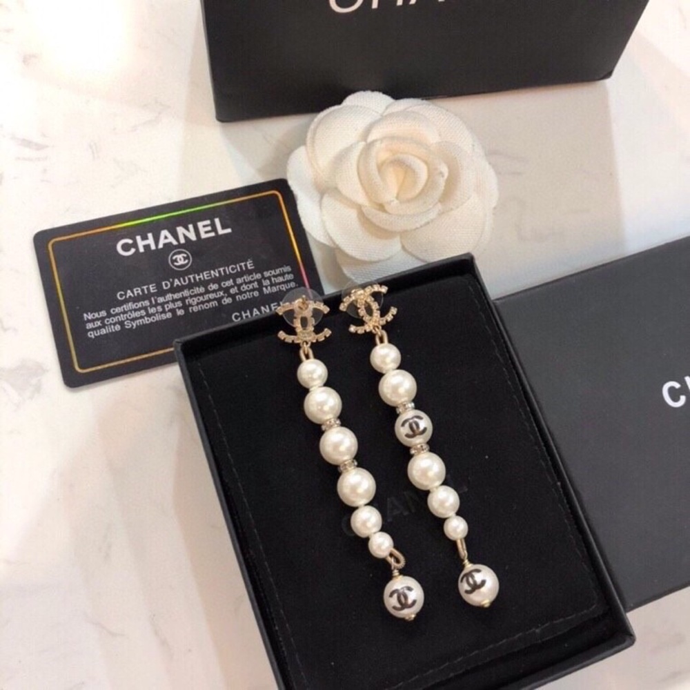 Chanel earrings - Picture 8 of 8